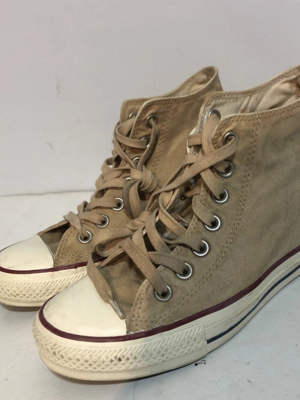 Converse Chuck Taylor All Star High Top White Sneakers Shoes 547194C Wmns Sz 8